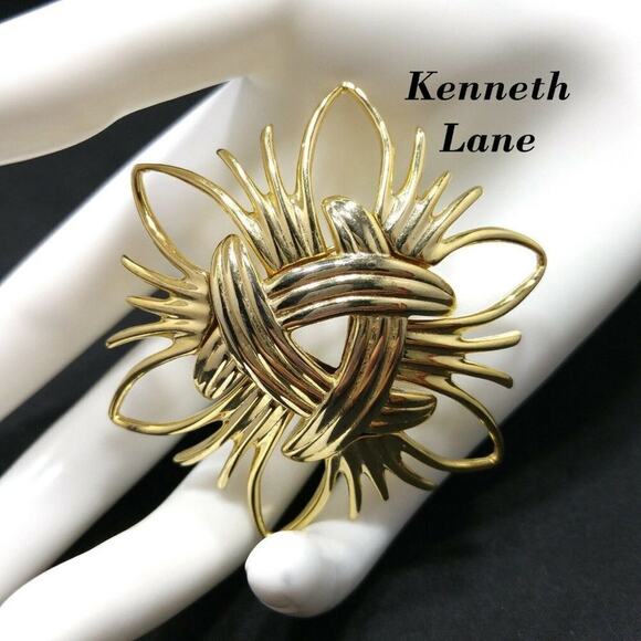 Kenneth Lane Modernist Convex Openwork Woven Brooch, Runway, Gold Plated, 2 1/2" - Picture 1 of 10